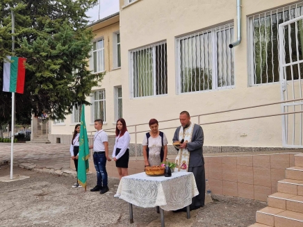 Откриване на новата учебна година в с.Батово –15 септември 2023 г.